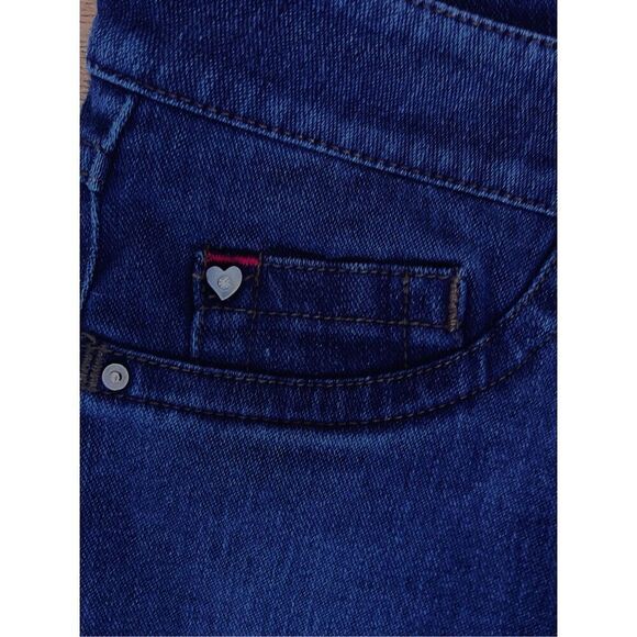 Love Premium Denim Women's Size 10 Classic Straight Leg Slim Fit Jeans - Picture 4 of 8